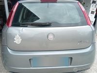 Usata Fiat Grande Punto 75 CV (55 kW) 2007 Grigio Utilitaria