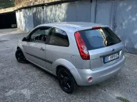 Usata Ford Fiesta 75 CV (55 kW) 2007 Utilitaria