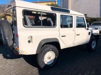 Usata Land Rover Defender 122 CV (89 kW) 2010 Beige SUV