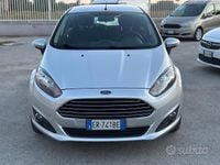 Usata Ford Fiesta Business Edition 97 CV (71 kW) 2013 Grigio Berlina