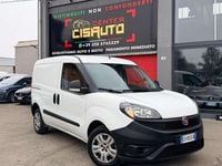 Usata Fiat Doblò Trekking 105 CV (77 kW) 2021 Bianco Monovolume