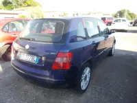 Usata Fiat Stilo Dynamic 116 CV (85 kW) 2005 Blu/azzurro Berlina