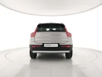 Gebraucht Volvo XC40 163 PS (119 kW) 2023 Silber SUV