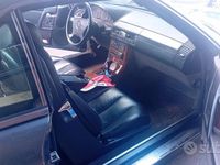 Usata Mercedes SL300 320 CV (235 kW) 1993 Nero Cabrio