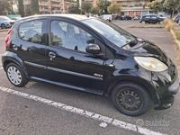 Usata Peugeot 107 68 CV (50 kW) 2008 Nero Utilitaria
