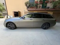 Usata Mercedes E300 Premium Plus 194 CV (142 kW) 2021 Oro Station wagon