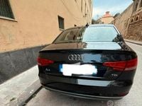 Usata Audi A4 Business 190 CV (139 kW) 2017 Blu Berlina