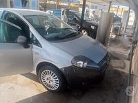 Usata Fiat Grande Punto 2006 Grigio Utilitaria