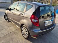 Usata Mercedes A180 Elegance 109 CV (80 kW) 2010 Monovolume