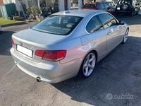 Usata BMW 335 306 CV (225 kW) 2007 Grigio Berlina