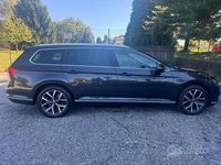 Usata VW Passat Executive 150 CV (110 kW) 2021 Grigio Station wagon