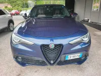 Usado Alfa Romeo Stelvio Veloce 210 CV (154 kW) 2020 Azul SUV