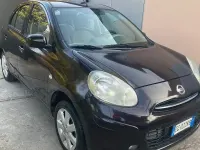 Usata Nissan Micra Tekna 80 CV (58 kW) 2011 Marrone Utilitaria