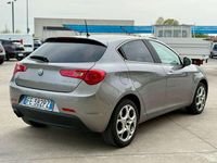 Usata Alfa Romeo Giulietta Super 120 CV (88 kW) 2016 Grigio Utilitaria