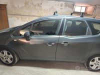 Usata Opel Meriva 2015 Grigio Monovolume