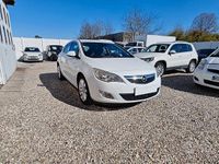 Occasion Opel Astra Cosmo 110 ch (80 kW) 2011 Blanc Berline