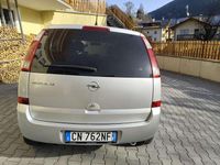 Usata Opel Meriva Cosmo 101 CV (74 kW) 2004 Argento Monovolume
