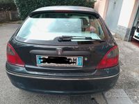 Usata Rover 200 60 CV (44 kW) 1999 Nero Berlina