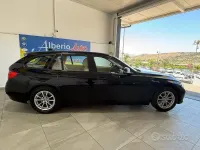 Usata BMW 318 150 CV (110 kW) 2015 Nero Station wagon