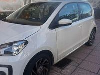 Usata VW up! 75 CV (55 kW) 2019 Bianco Utilitaria
