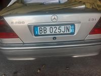 Usata Mercedes 200 1999 Grigio Berlina