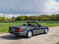 Begagnad Mercedes SL600 394 HK (289 kW) 1995 Svart Cab