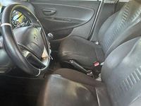 Usata Lancia Ypsilon 80 CV (58 kW) 2013 Utilitaria