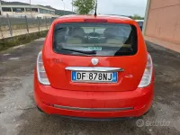 Usata Lancia Ypsilon 60 CV (44 kW) 2006 Arancione Utilitaria