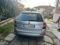 Occasion Skoda Octavia Executive 150 ch (110 kW) 2013 Gris Break