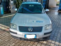 Usata VW Passat 130 CV (95 kW) 2004 Grigio Berlina