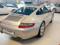 Usata Porsche 911 Carrera S 355 CV (261 kW) 2005 Grigio Coupé