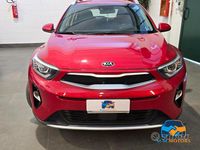 Usata Kia Stonic Style 120 CV (88 kW) 2019 Rosso SUV
