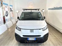 Usata Fiat Doblò 101 CV (74 kW) 2024 Bianco Monovolume