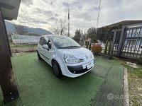 Usata Renault Modus 90 CV (66 kW) 2011 Bianco Monovolume