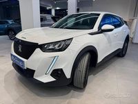 Usata Peugeot 2008 Allure 100 CV (73 kW) 2021 Bianco SUV