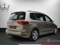 Usata VW Touran Comfortline 110 CV (80 kW) 2016 Grigio Monovolume