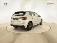 Usata Skoda Fabia Style 110 CV (80 kW) 2023 Argento tetto nero Utilitaria