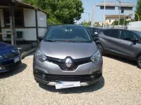 Usata Renault Captur 90 CV (66 kW) 2017 Grigio SUV