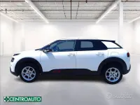 Usata Citroën C4 Shine 102 CV (75 kW) 2019 Bianco pastello SUV