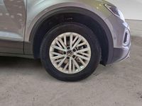 Usata VW T-Roc Life 116 CV (85 kW) 2025 Pyrit silver metallizzato nero SUV