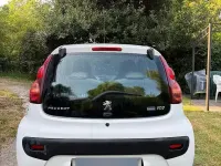 Usata Peugeot 107 68 CV (50 kW) 2012 Bianco Utilitaria