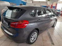 Usata BMW 218 Advantage 150 CV (110 kW) 2016 Grigio Station wagon