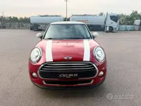 Usata Mini Cooper D 116 CV (85 kW) 2014 Rosso Utilitaria