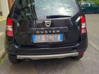 Usata Dacia Duster Lauréate 105 CV (77 kW) 2014 Nero SUV