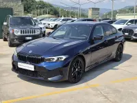 Usata BMW 330 M Sport 286 CV (210 kW) 2023 Blu scuro Utilitaria
