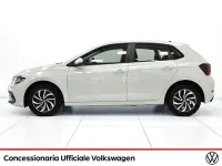 Usata VW Polo 80 CV (58 kW) 2021 Bianco Utilitaria