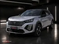 Usata Peugeot e-2008 GT 56 kW (77 CV) 2024 Argento SUV