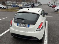 Usata Lancia Ypsilon Platinum 69 CV (50 kW) 2012 Utilitaria
