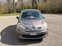 Usata Renault Modus 77 CV (56 kW) 2011 Grigio Monovolume