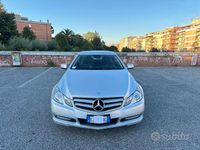 Usata Mercedes E200 Executive 184 CV (135 kW) 2011 Argento Coupé